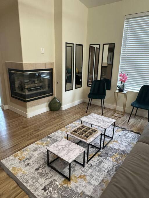 2Br Condo 15 Mins To Downtown Phoenix With Pool & Spa מראה חיצוני תמונה